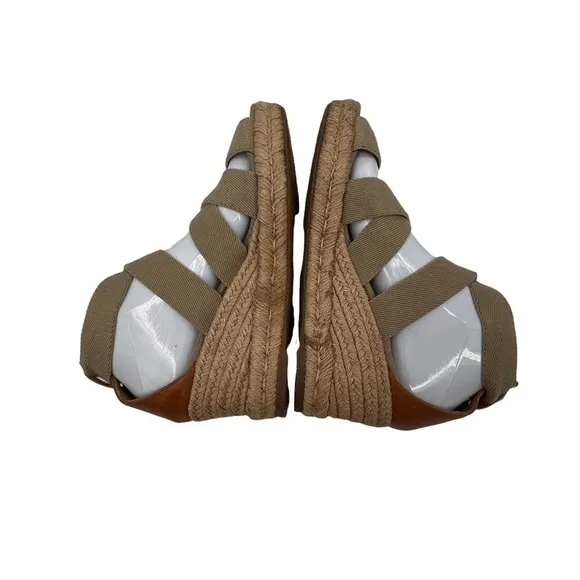 Tory Burch Beige Slip On Wedge Espadrille Sandals Size 8 Women’s