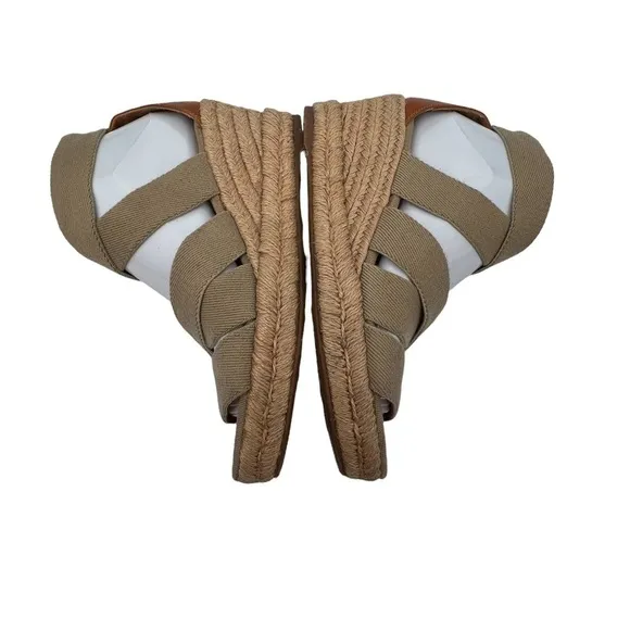 Tory Burch Beige Slip On Wedge Espadrille Sandals Size 8 Women’s