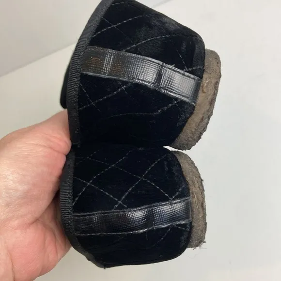 Tory Burch Billy Black Quilted Velvet Fur Loafers Crepe Sole Slippers Size 9