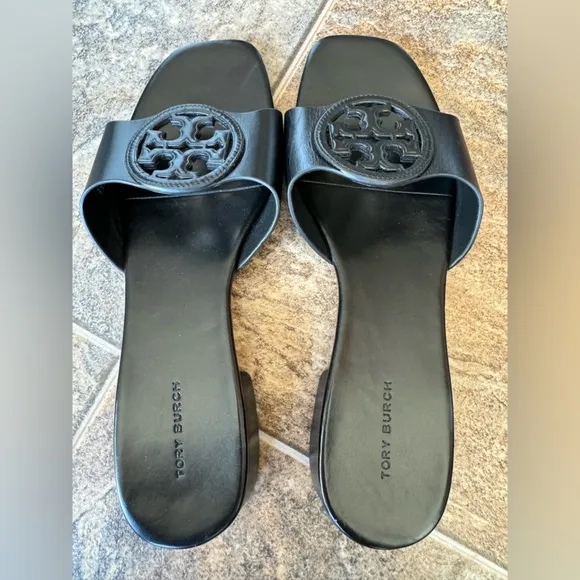 Tory Burch Bombe Miller Logo Single Strap Slides Sandals- Black, Women’s 8.5