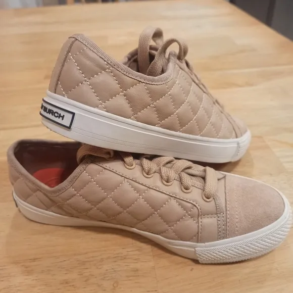 Tory Burch Bryant Sneakers Beige Quilted Leather Size 6