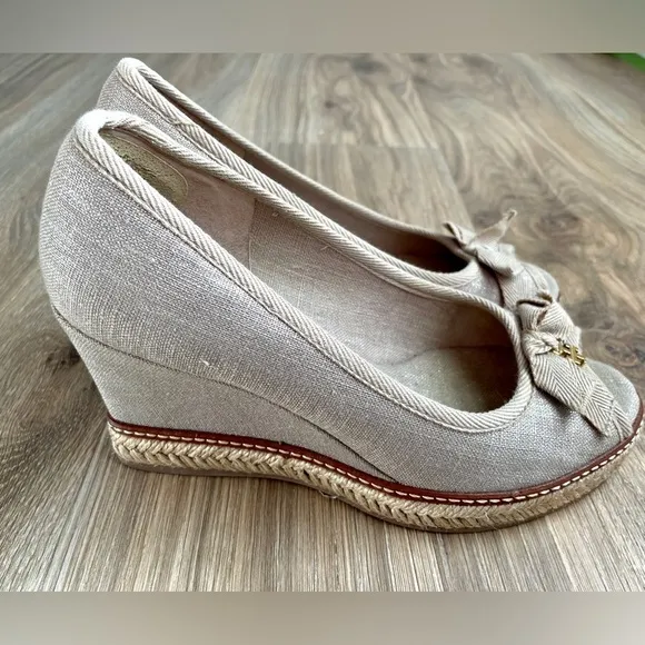 TORY BURCH Canvas Espadrilles Size 7.5 EUC