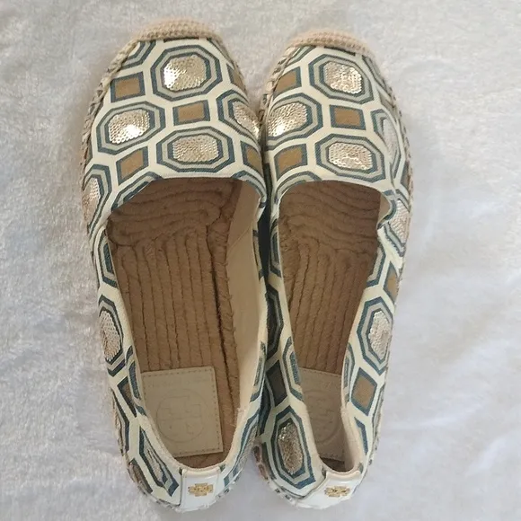 Tory Burch Cecily Embellished espadrilles size 7