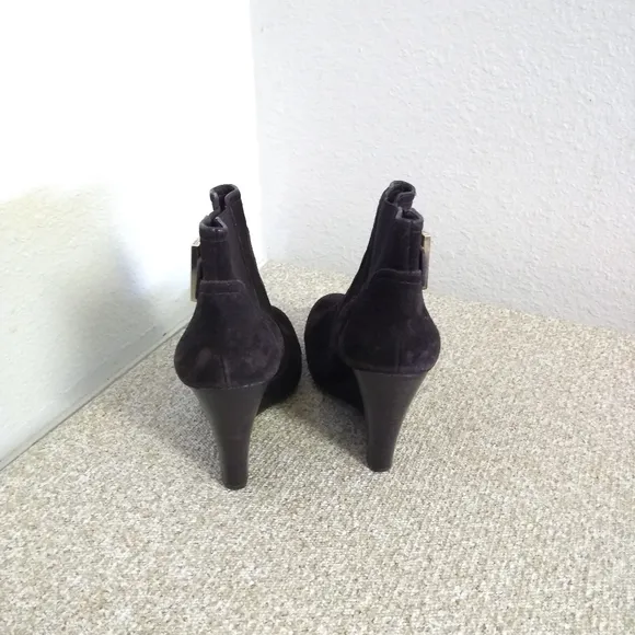 Tory Burch Chelsea Brown Suede Ankle Boots