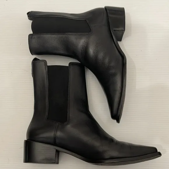 TORY BURCH LEATHER CHELSEA BOOTS WOMENS SIZE 9M