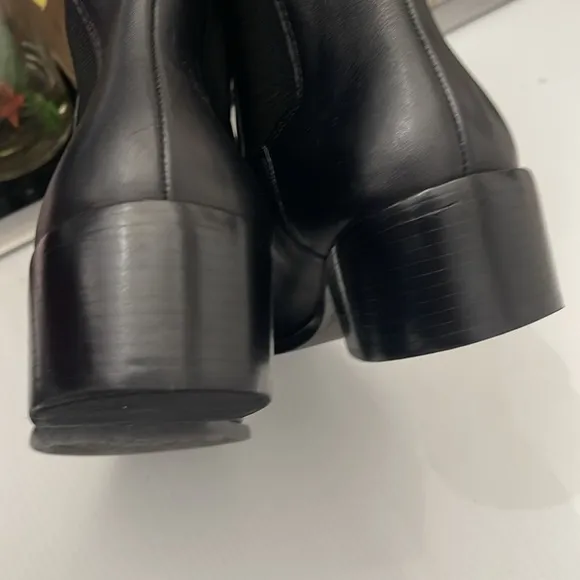 TORY BURCH LEATHER CHELSEA BOOTS WOMENS SIZE 9M