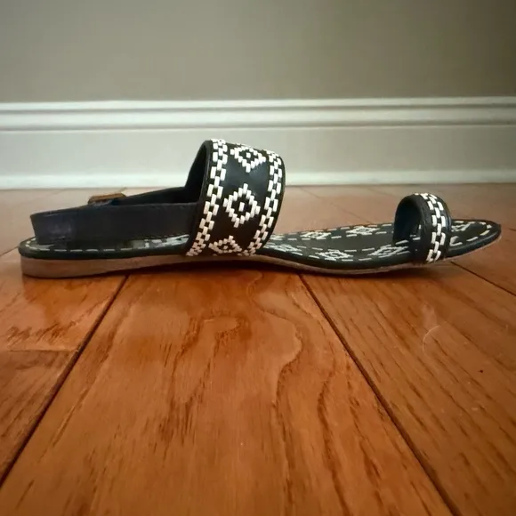 Tory Burch, Leather Sandals, Size 6, Navy &amp; White