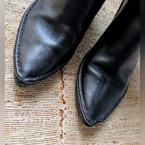Tory Burch Lila Chelsea Genuine Leather Western Ankle Booties (Size 6)