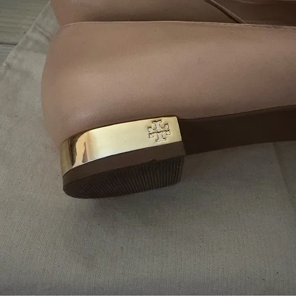 Tory Burch Nicki Pointed Toe Maison Leather Flats Light Oak Tan Gold Heel Size 8