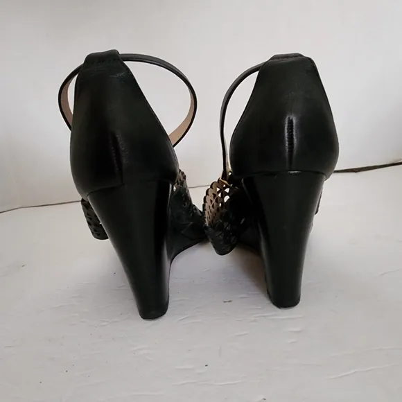 Tory Burch Perforated Laser Cut Black Leather Wedge Sandals Women's Size 5