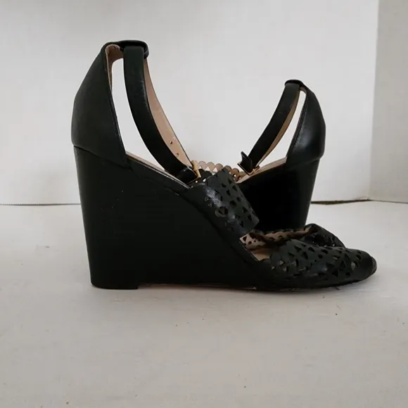 Tory Burch Perforated Laser Cut Black Leather Wedge Sandals Women's Size 5