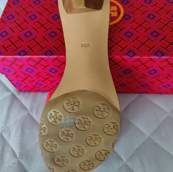 Tory Burch Pink Patent Leather Slip On Sandals Size 10