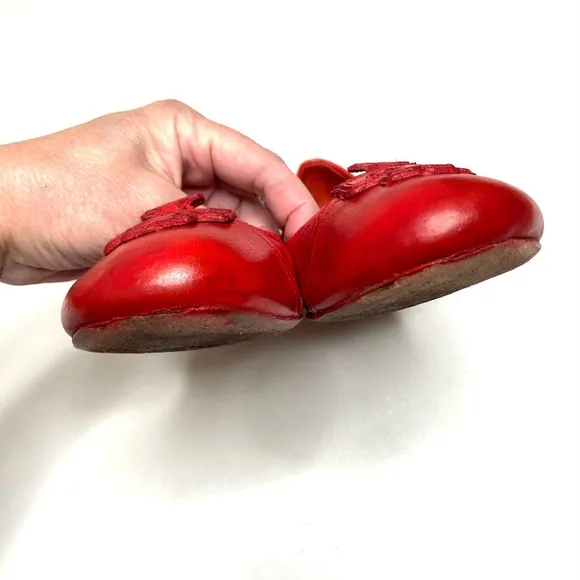 TORY BURCH Red Leather Cap Toe Ballet Flats