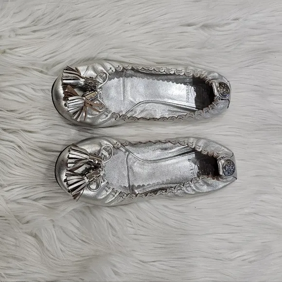 Tory burch Reese metalic leather tassels ballet flats
