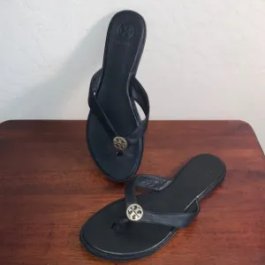 TORY BURCH SIZE 9 BLACK LEATHER T-STRAP SANDALS
