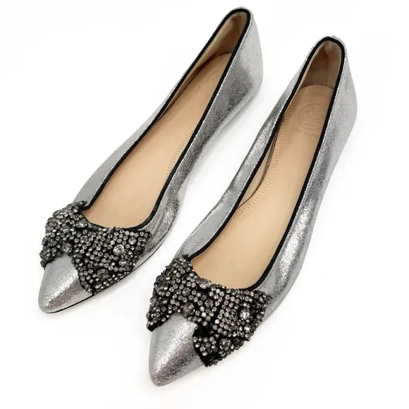TORY BURCH Vanessa Silver Crackle Crystal Bow Slip On Flats Pointy Toe, Size 7M
