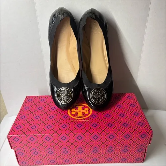 Tory burch women minnie travel ballet flats in box 7.5