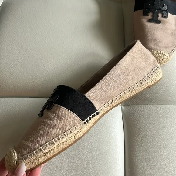 Tory Burch Women's Black and Tan Espadrilles