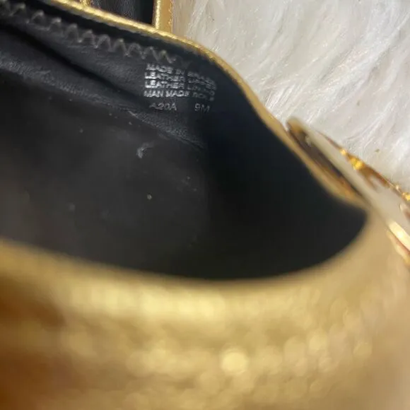 Tory Burch leather Gold slip on  flats round toe gold tone logo accent SZ9M