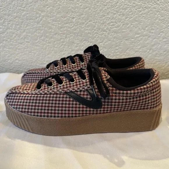 Tretorn Nylite Plus Bold Wine Plaid Platform Sneakers