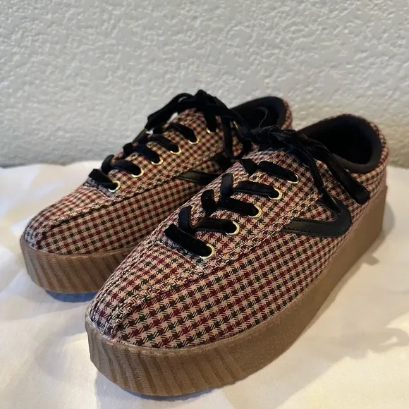 Tretorn Nylite Plus Bold Wine Plaid Platform Sneakers