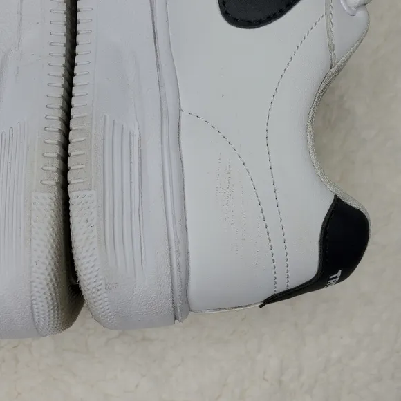 Tretorn Nylite White Leather Low Top Sneakers