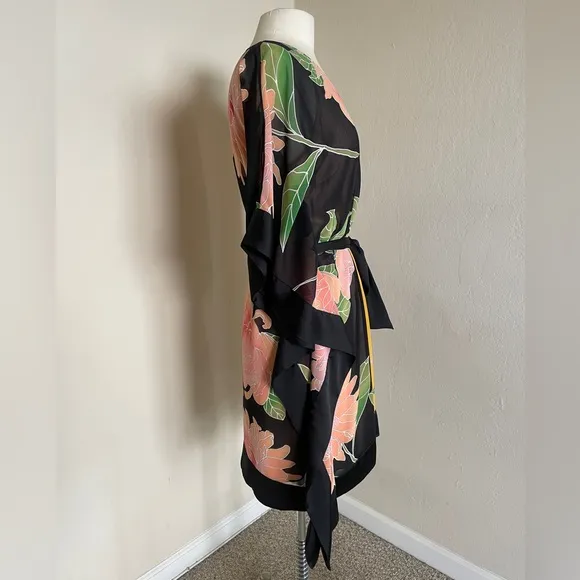 TRINA TURK ✨NWT✨ Love Floral Print Caftan Dress, Size Medium