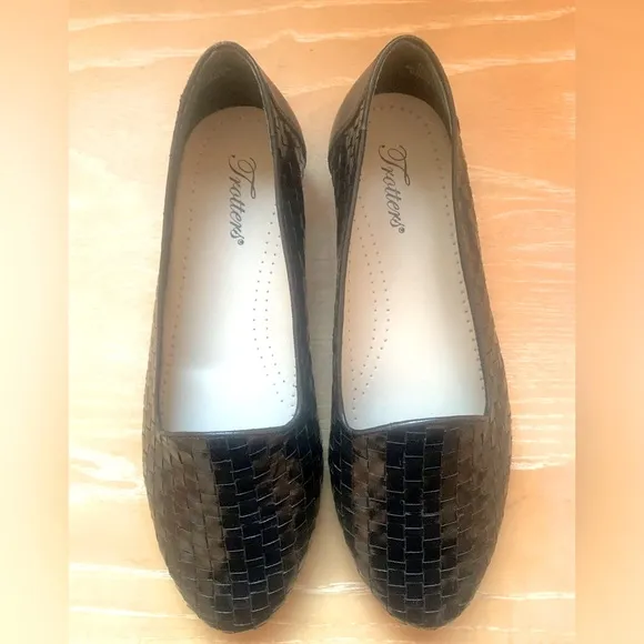 TROTTERS BRAZIL WOVEN LEATHER LOAFERS BALLET SHOES 9 W