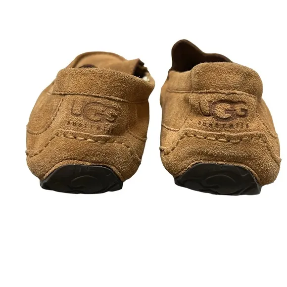 UGG Alder Slip-on Driving Moccasins / Loafers Size 10