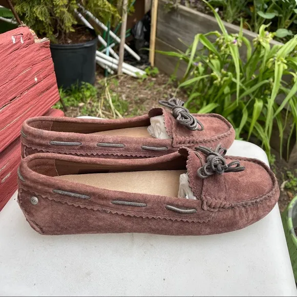 UGG Australia Brown  Moccasin Flats 6.5
