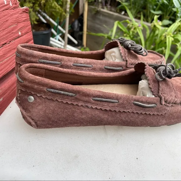 UGG Australia Brown  Moccasin Flats 6.5