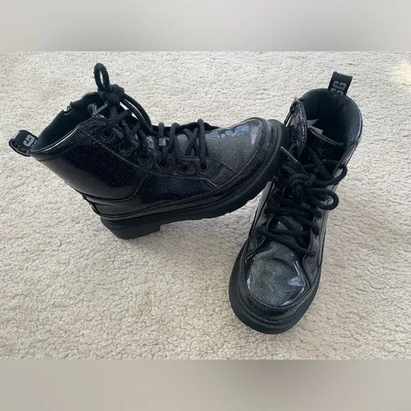 Ugg Big Kid Size 3 Black Robley Glitter Boots