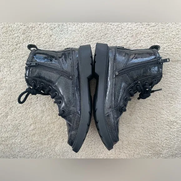 Ugg Big Kid Size 3 Black Robley Glitter Boots