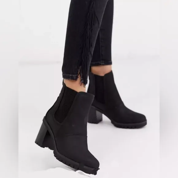 UGG Black Hazel Waterproof Suede Chunky Heel Chelsea Boots Size 10