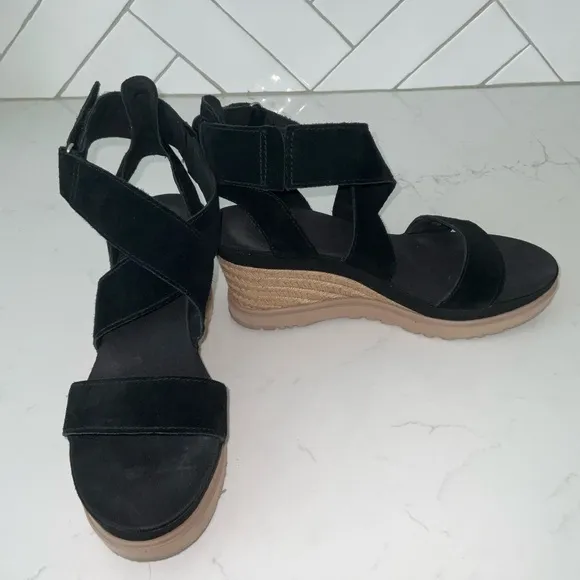 UGG Black Wedge Sandals with Crisscross Straps