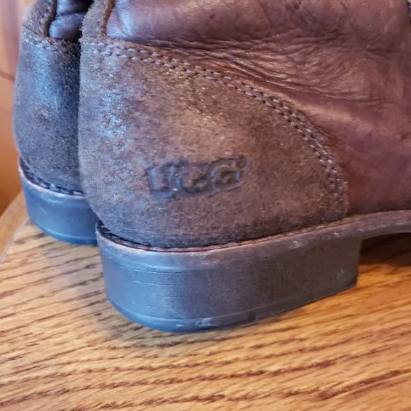 Ugg brown leather 2-buckle combat boots 8