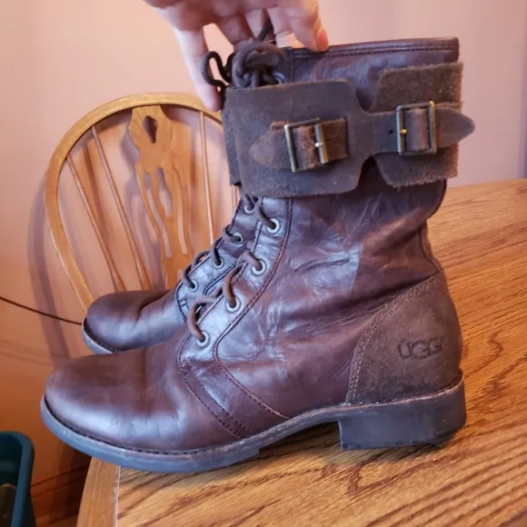 Ugg brown leather 2-buckle combat boots 8