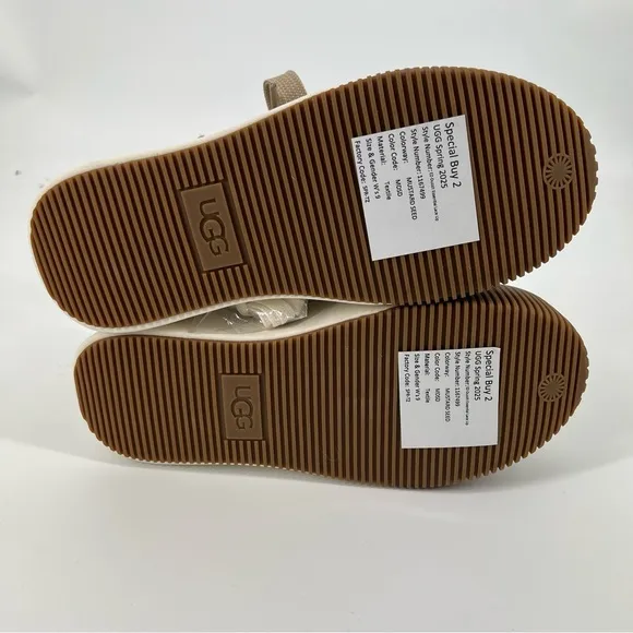 UGG Ez-Duzzit Tan Brown Athleisure Lace Up Casual Platform Ankle Sneakers 9