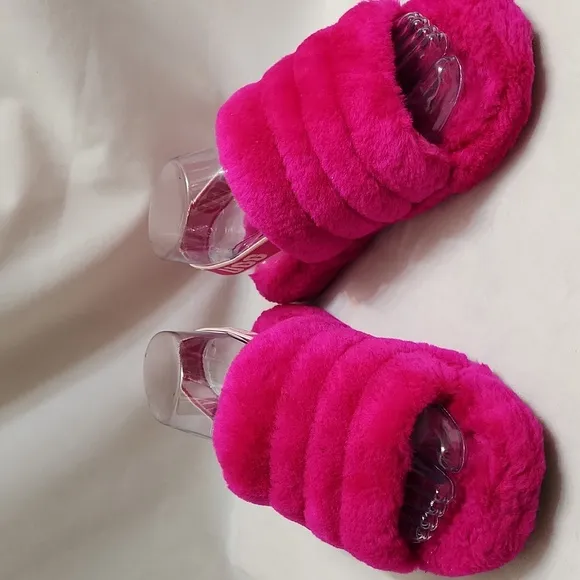 UGG Fluff Yeah Hot Pink Slide Sandals (girls size 3)