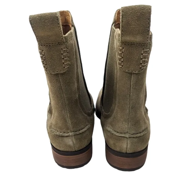 UGG Hillhurst Chelsea Boot Suede Leather Ankle Boots Flats Womens 6.5 Tan Beige