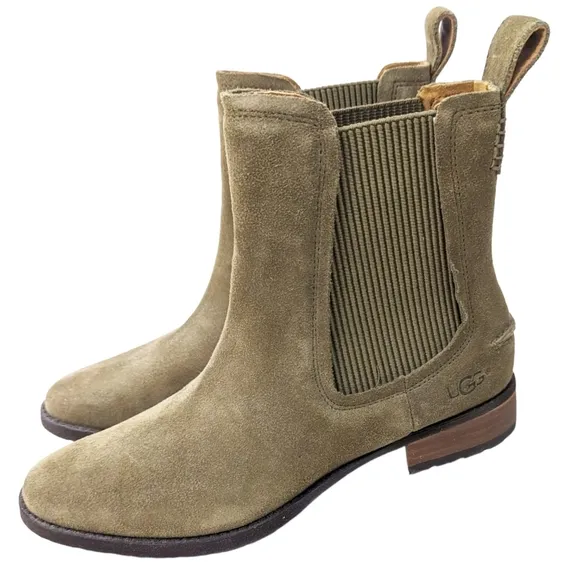 UGG Hillhurst Chelsea Boot Suede Leather Ankle Boots Flats Womens 6.5 Tan Beige