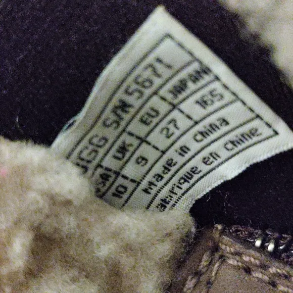 UGG Kids Winter Chelsea Boots #5671
