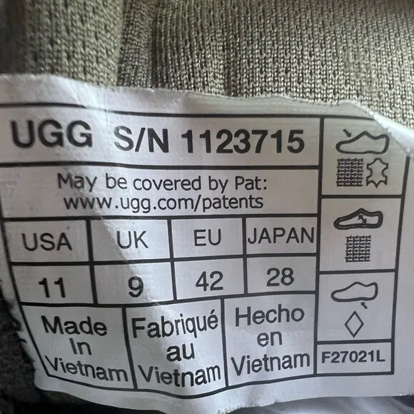UGG LA Cloud Low Top Burnt Olive Green Tan Peachy Pink Colored Sneakers Size 11
