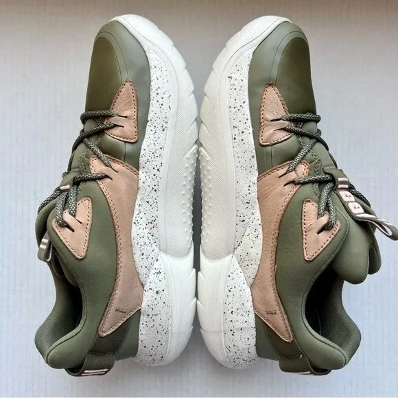 UGG LA Cloud Low Top Burnt Olive Green Tan Peachy Pink Colored Sneakers Size 11