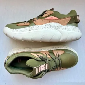 UGG LA Cloud Low Top Burnt Olive Green Tan Peachy Pink Colored Sneakers Size 11
