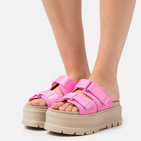 UGG Pink Bliss Clem Suede Platform Sandals, NWT, Size 7.5