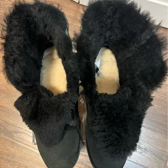 Ugg Quincy Boot Size Women’s 10 Color Black