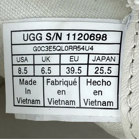 Ugg Women's Dinale Leather And Printed Cow Hair Low Top Sneakers Sz 8.5 US