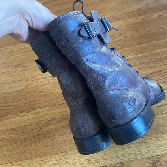 UGG Women's Maaverik Brown combat Lace Up Boots Lodge Size 7