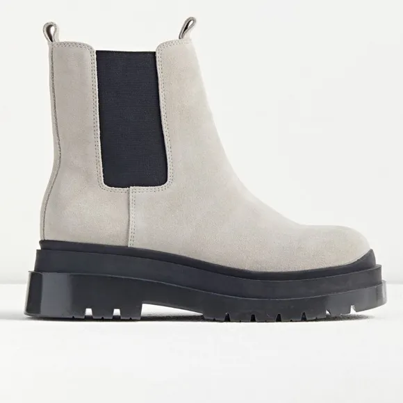 URBAN OUTFITTERS Mason Boot